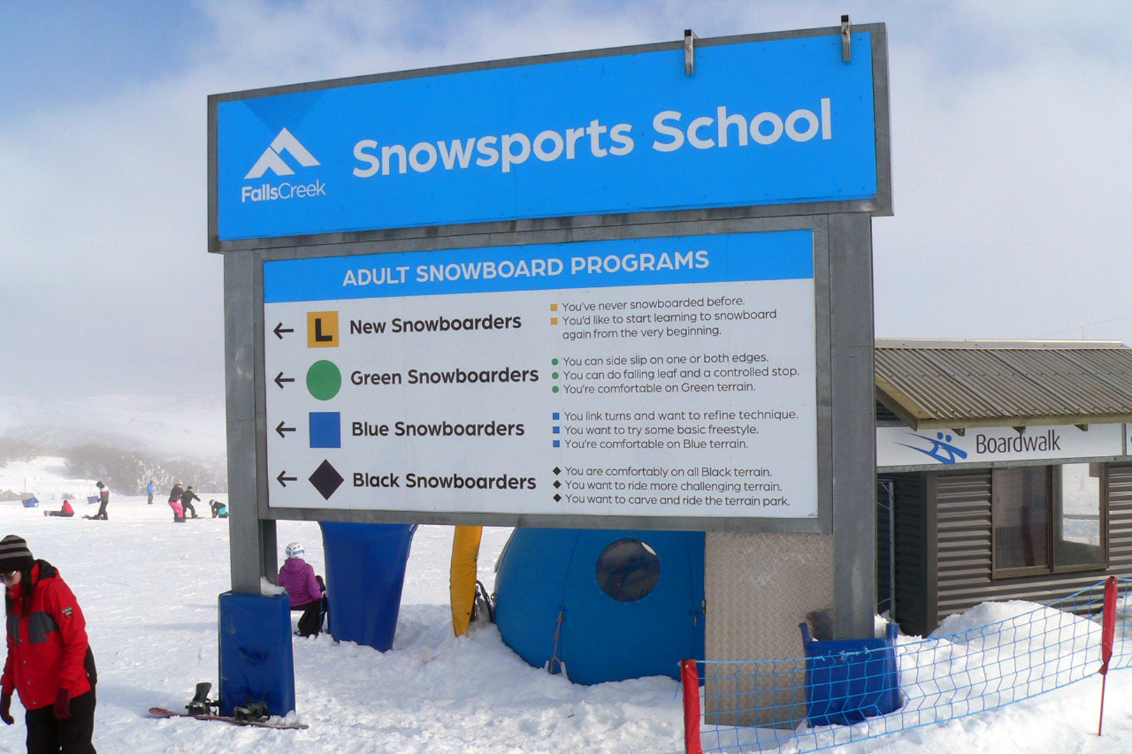  Snowsports School 